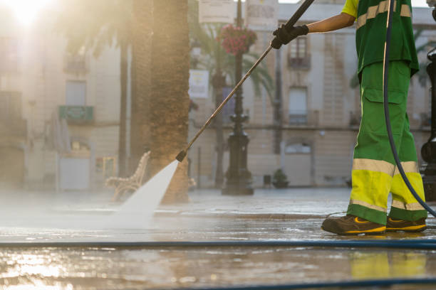 Best Parking Lot and Garage Cleaning  in Beloit, WI